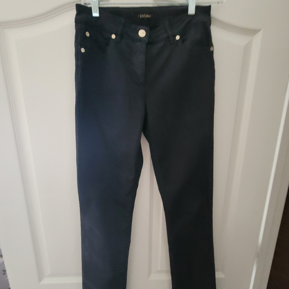 Escada pants